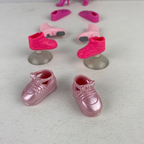 Barbie Type Pink Boots Flipper Skates Gym Shoes Kids Dolls Accessories Lot - Picture 3 of 6
